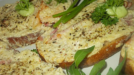 Křenové topinky se sýrem a Wasabi  / pálí moc.../