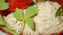 Labužnická pomazánka   k pečivu