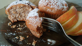 Medovo -  jablečné muffiny