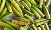 Pečená okra s rajčatovou omáčkou