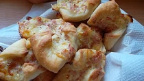 Smetanovo-šunkové jednohubky