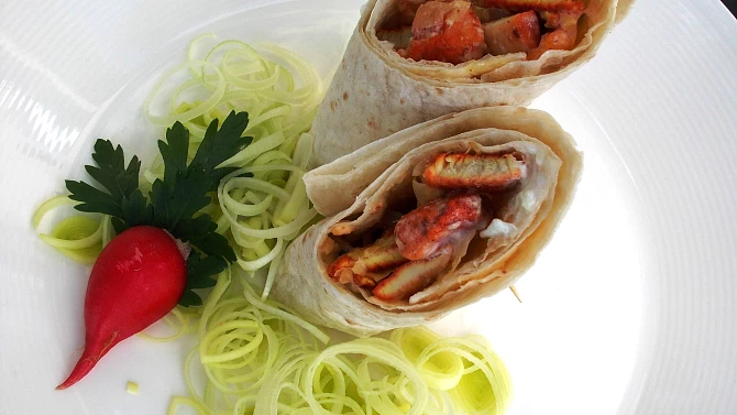 Tandoori tortilla s pečenou paprikou