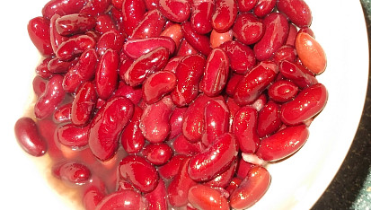 Vepřové ledvinky na chilli a  fazolích