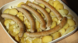 Zapečené bavorské  klobásky
