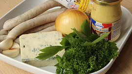 Zapečené bavorské  klobásky