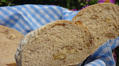 Ždímaný ořechový chléb