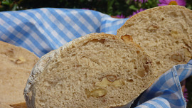 Ždímaný ořechový chléb