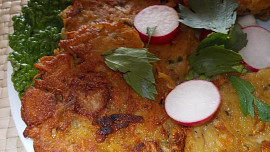 Bramboráčky s ředkvičkami a houbami