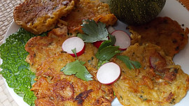 Bramboráčky s ředkvičkami a houbami