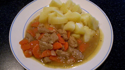 Dušená mrkev se sojovým masem - vegan