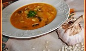 Fazolovo-žampionová polévka, zahuštěná  paprikovou jíškou (Fazolovo-žampionová polévka, zahuštěná paprikovou jíškou)