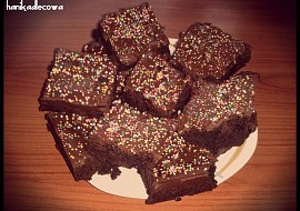 Jednoduché brownies (Hotové brownies :))