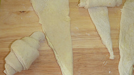 Jednoduché máslové croissanty