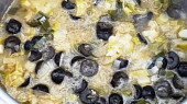 Jehněčí madailonky na pórku a olivách