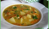 Kedlubnová polévka s mrkví a novými brambory