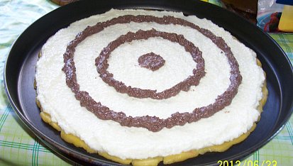Koláč linecký s tvarohem a jablky - i pro CRISP, koláč s tvarohem pečený na crisp talíři v MW
