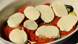 Kuskus zapečený s cuketou