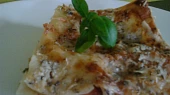 Lasagne se špenátem, rajčaty a Nivou