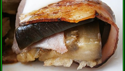 Lilek z grilovací pánve, Lilek na řezu-byl krásně na skus,žádné blátíčko