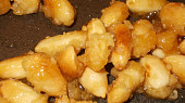 Mandlový griliáš (krokant)