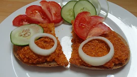 Masozeleninové topinky pro děti i tatínky