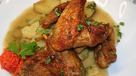 Páliva kuřecí křidélka ( hot chicken wings )