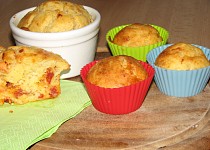 Slané muffiny s chorizem