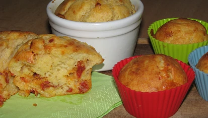 Slané muffiny s chorizem