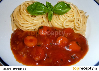 Špagety s kečupovou omáčkou