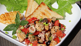 Středomořský rajčatový salát