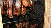 Uzení ryb a konzervování uzených ryb zavařováním