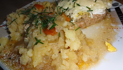 Vepřová kýta z papiňáku s bramborem,trochu jinak a opět chutně