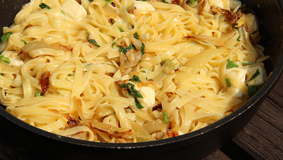 Zapečené tagliatelle s ančovičkami