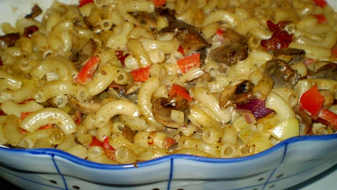 Zapečené těstoviny se sojovou smetanou - vegan