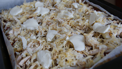 Cuketová pizza s kuřecím masem