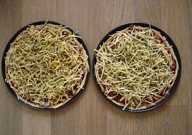 Domácí chutná pizza