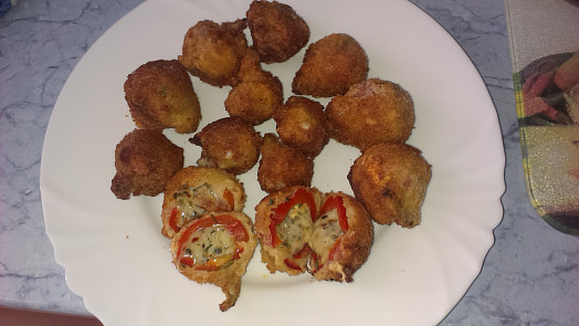 Jalapeno poppers s ementálem