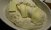 Krompiruša - závin s bramborami a cibulí
