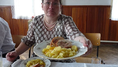 Kuřecí/krůtí/ roláda, Autorka se svým výtvorem