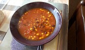 Mexická polévka s klobásou (Chutná výborně.)