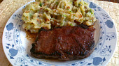 Rump steak v bylinkách, steak