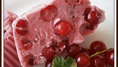Rybízovo-smetanové muffinky“šklebohubky“