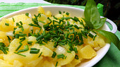 Rychlý a levný bramborový salát