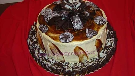 Tiramisu s karamelovým přelivem