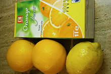 Pomerančová šťáva a citrusové plody