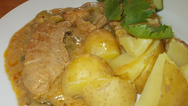 Vepřové na másle  a  čerstvě utržených  nakládačkách