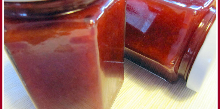 "Anglická" kořeněná marmeláda ze špendlíků