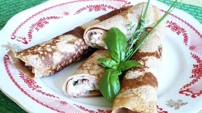 Celozrnné palačinky s tuňákem