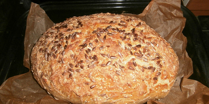 Domácí chleba Mirečka (hotový chleba)