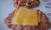 Domácí plněné burgery